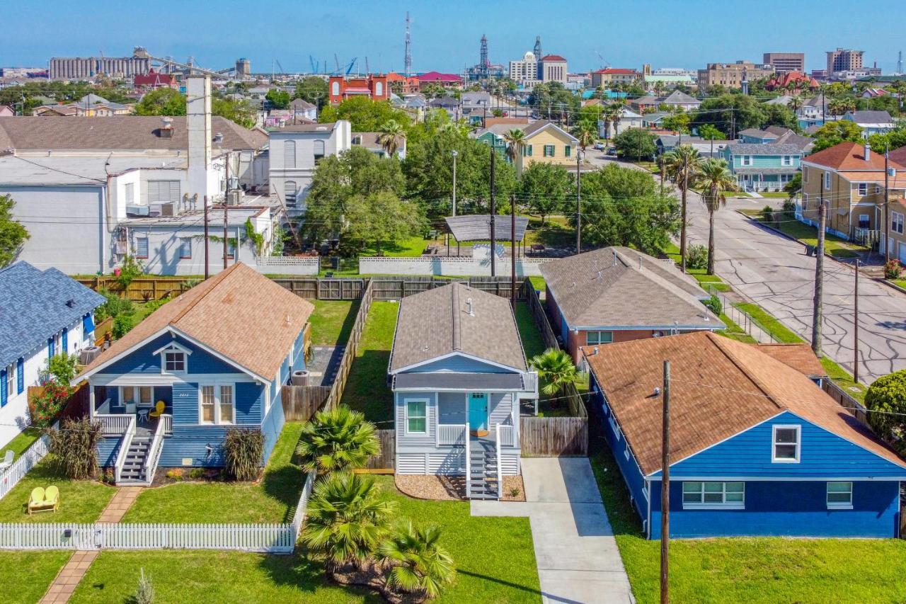 The Breezy Bungalow Holiday home Galveston
