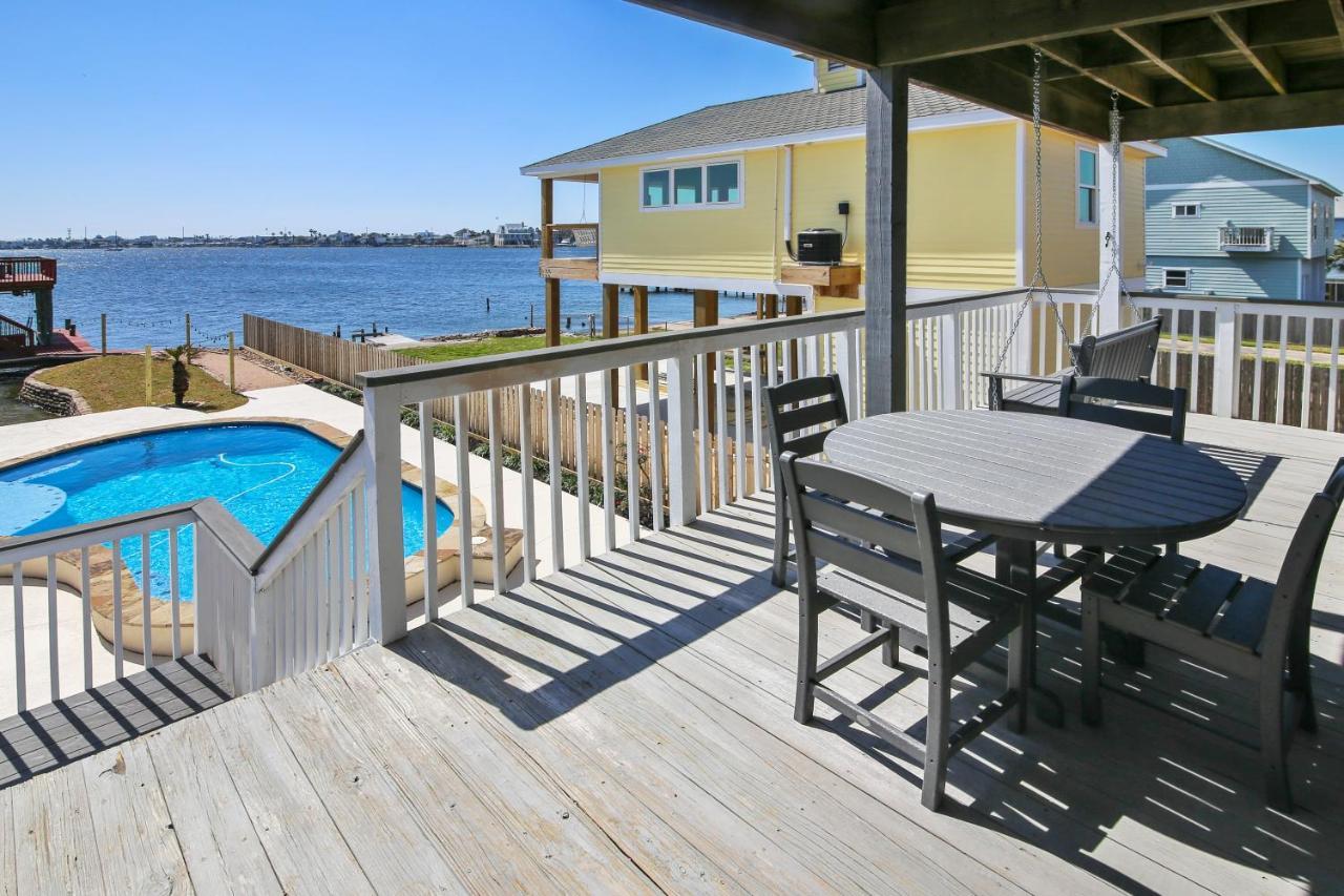 Pool Days And Dock Nights Galveston