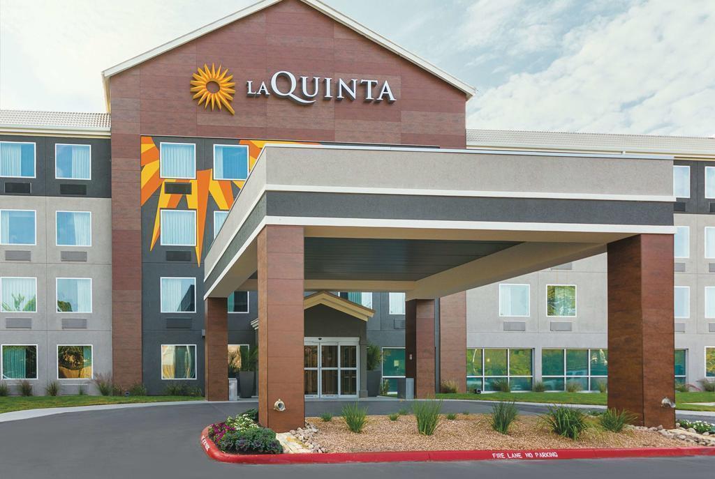 Hotel La Quinta & By Wyndham West Seawall 3*