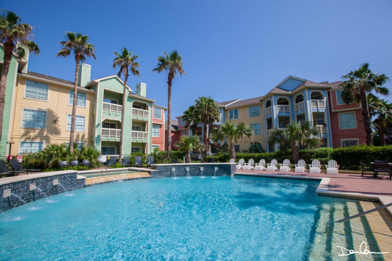 Island Getaway Aparthotel
