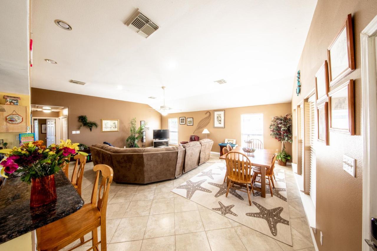 Holiday home Relax At Our Haven - Pet Friendly Galveston