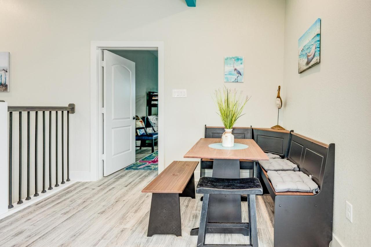 Sea Crest Apartment *