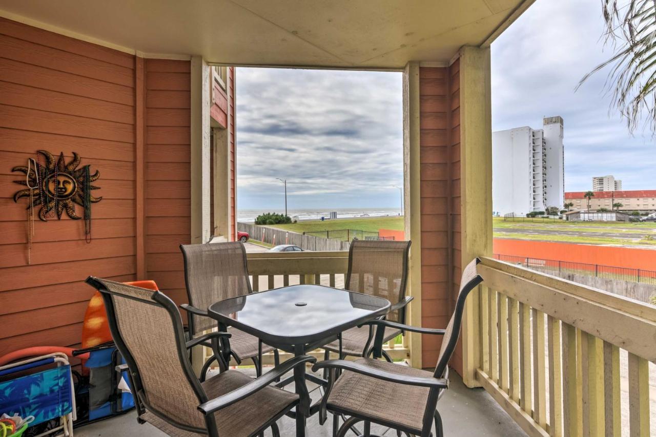 Apartment Retreat With Balcony And Ocean Views! Galveston