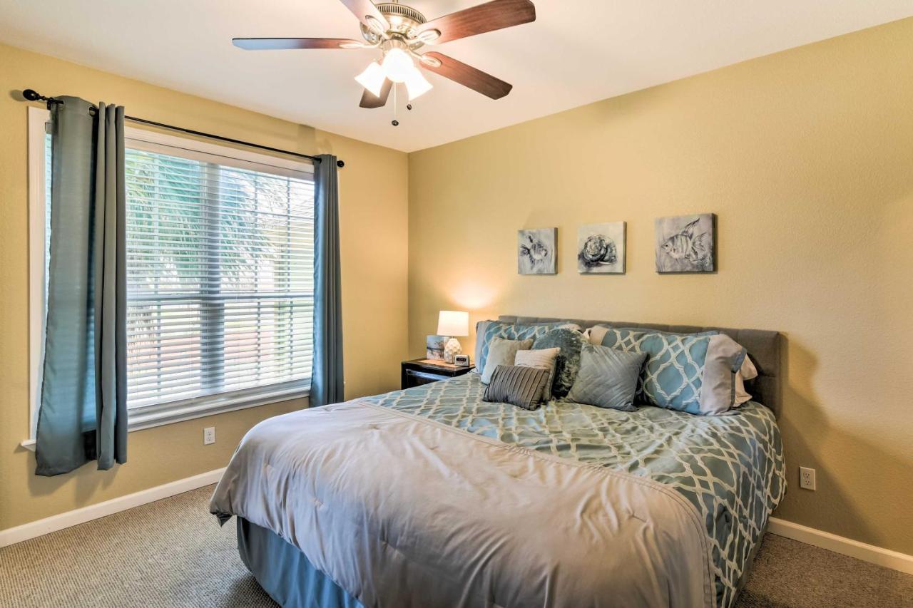Retreat With Balcony And Ocean Views! Apartment Galveston