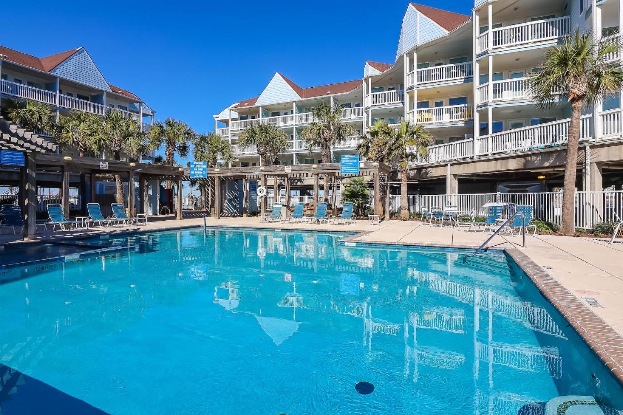 Charming Beachside Lovely Pool Hot Tubs And Boardwalk Holiday home
