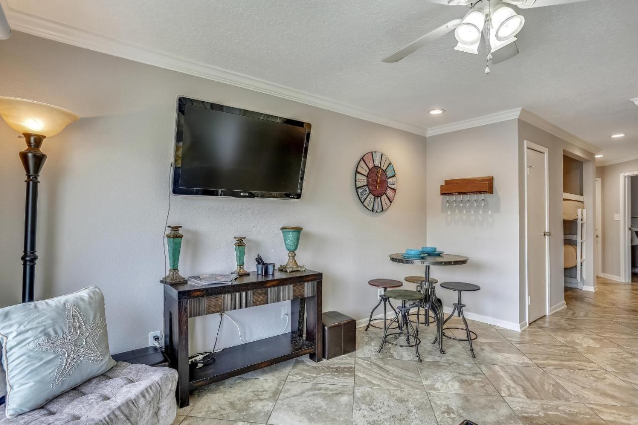 Victorian 3322-coastal Vibe Apartment