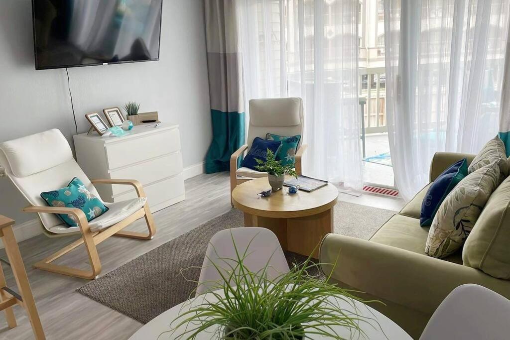 A New Way To Sea Apartment