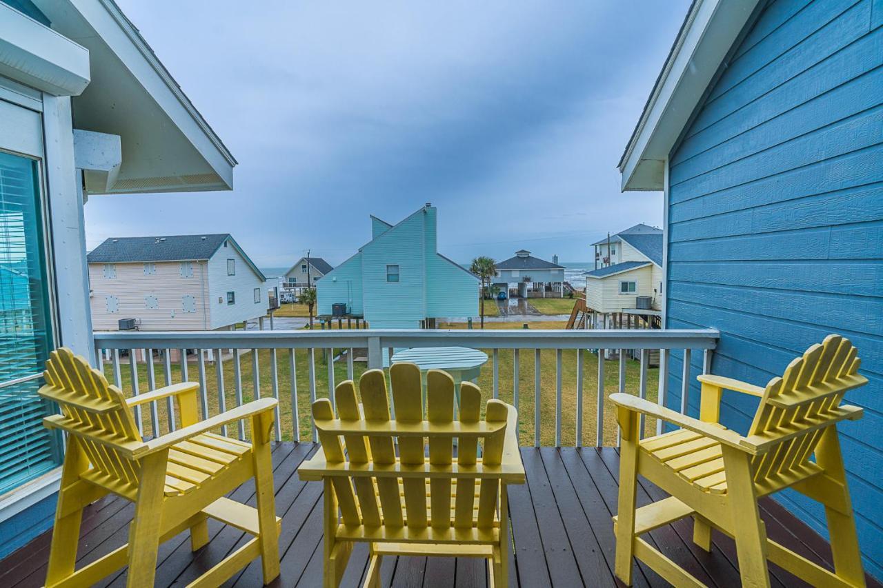 Hot Tub - Ocean Views - Steps To Private - Quiet Location * Galveston