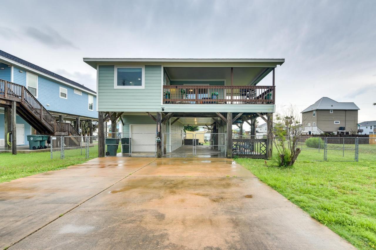 Holiday home Getaway With Hot Tub Near Beach! *