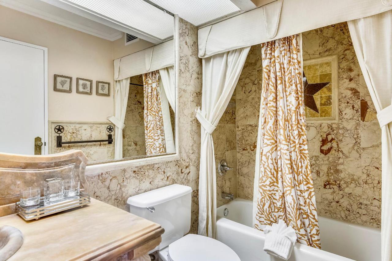 San Luis 1235-luis' Lair By Vtrips Holiday home