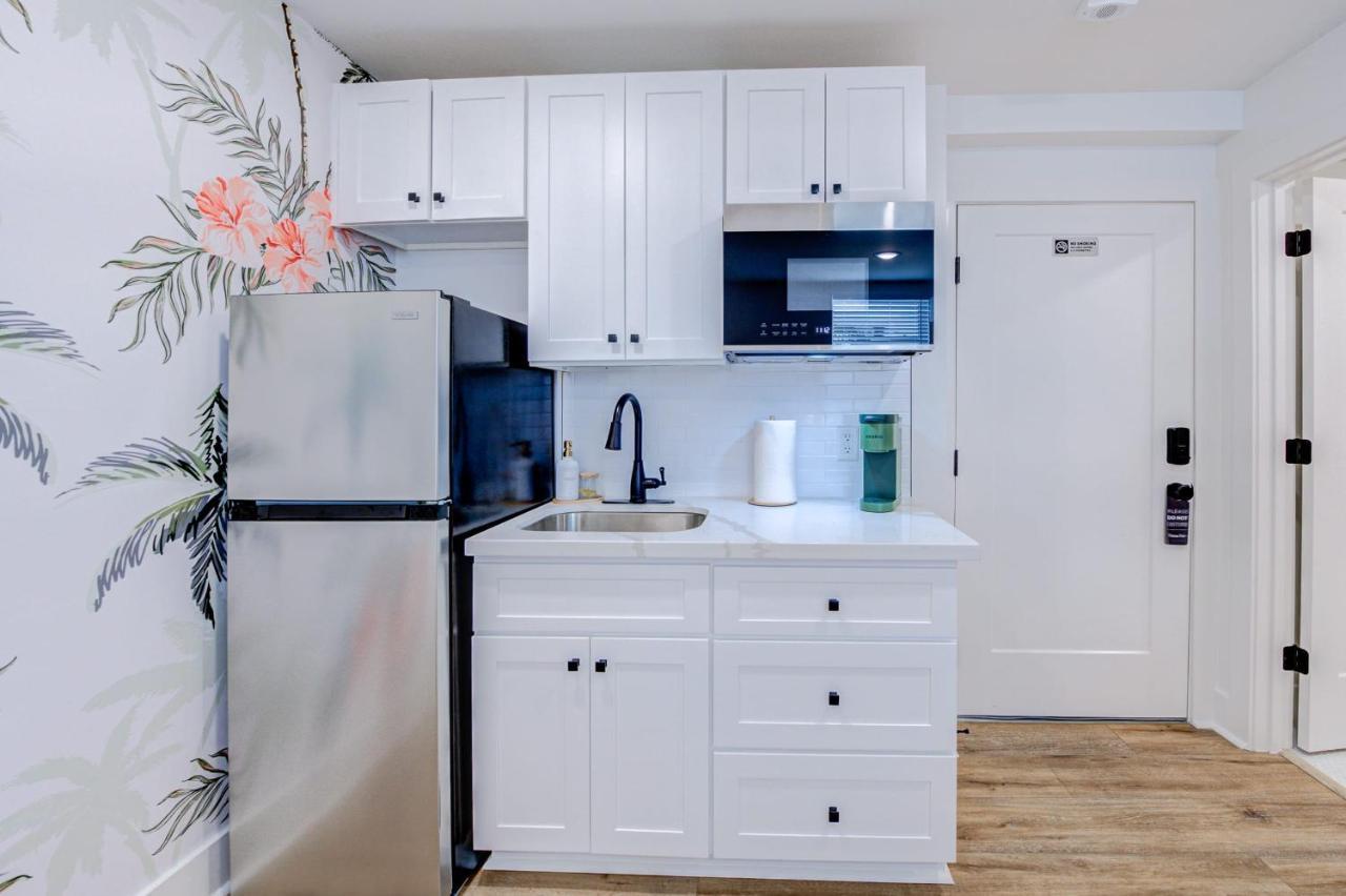 In Living Coral Apartment
