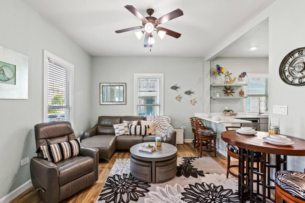 The Anchor Beach House Holiday home Galveston
