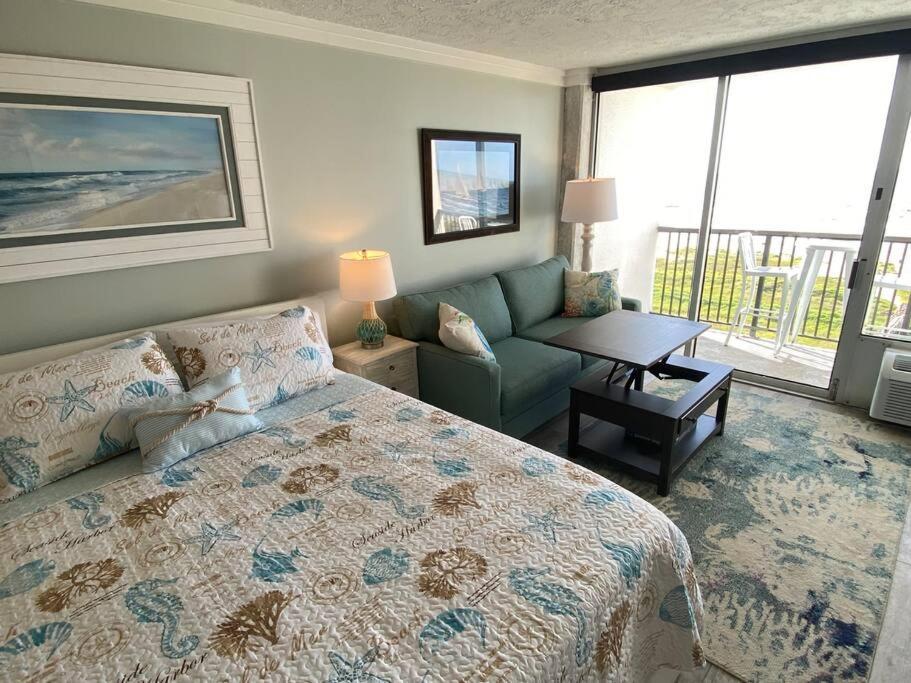 Stunning 8th Floor View Of The - Islander East Apartment Galveston