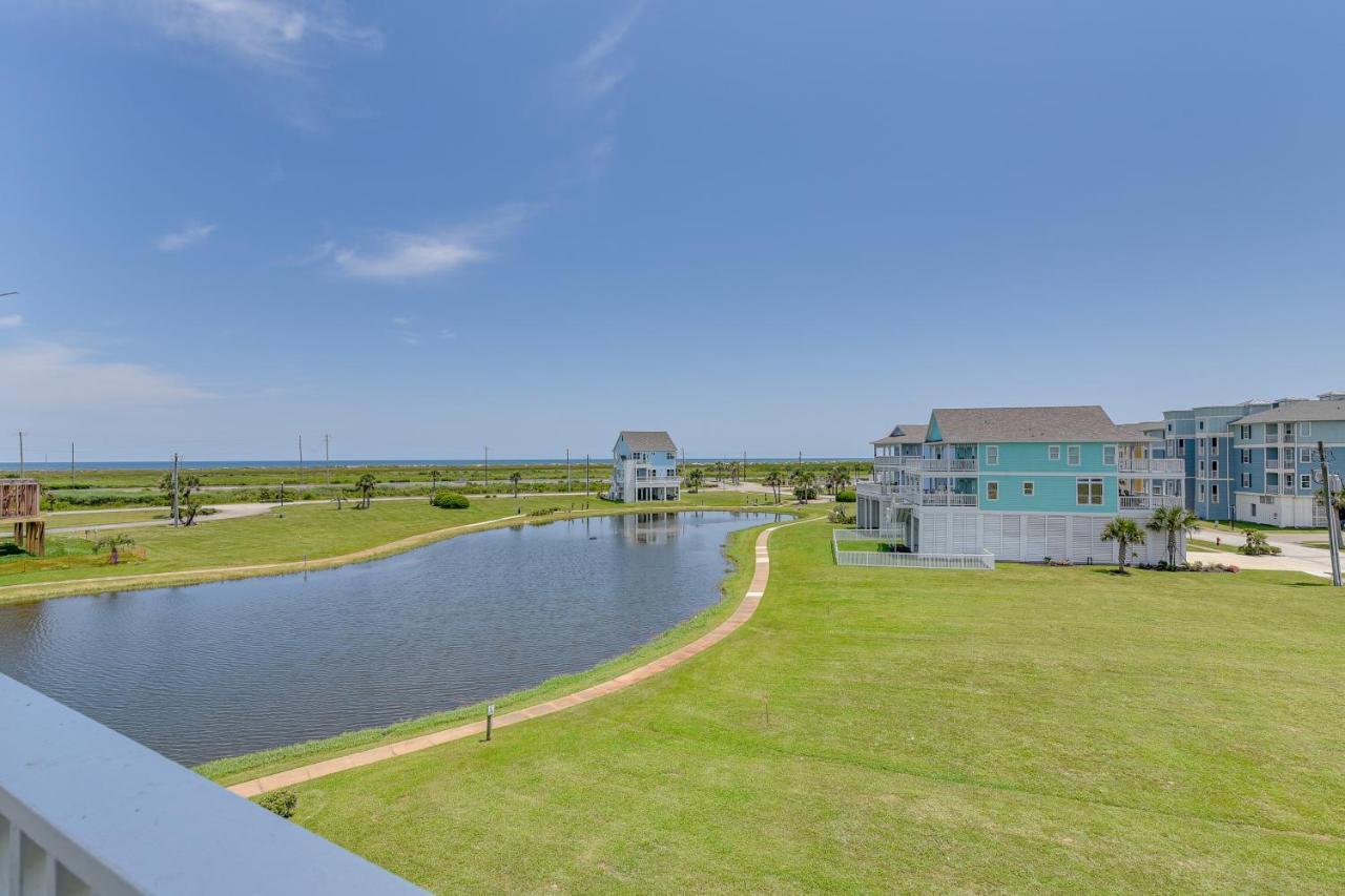 Retreat With Community Pools And Hot Tub Holiday home *