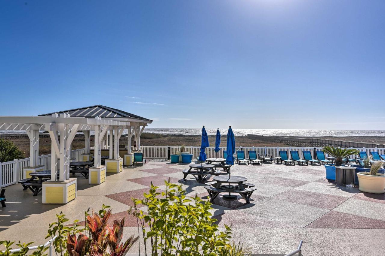 Holiday home Retreat With Community Pools And Hot Tub *