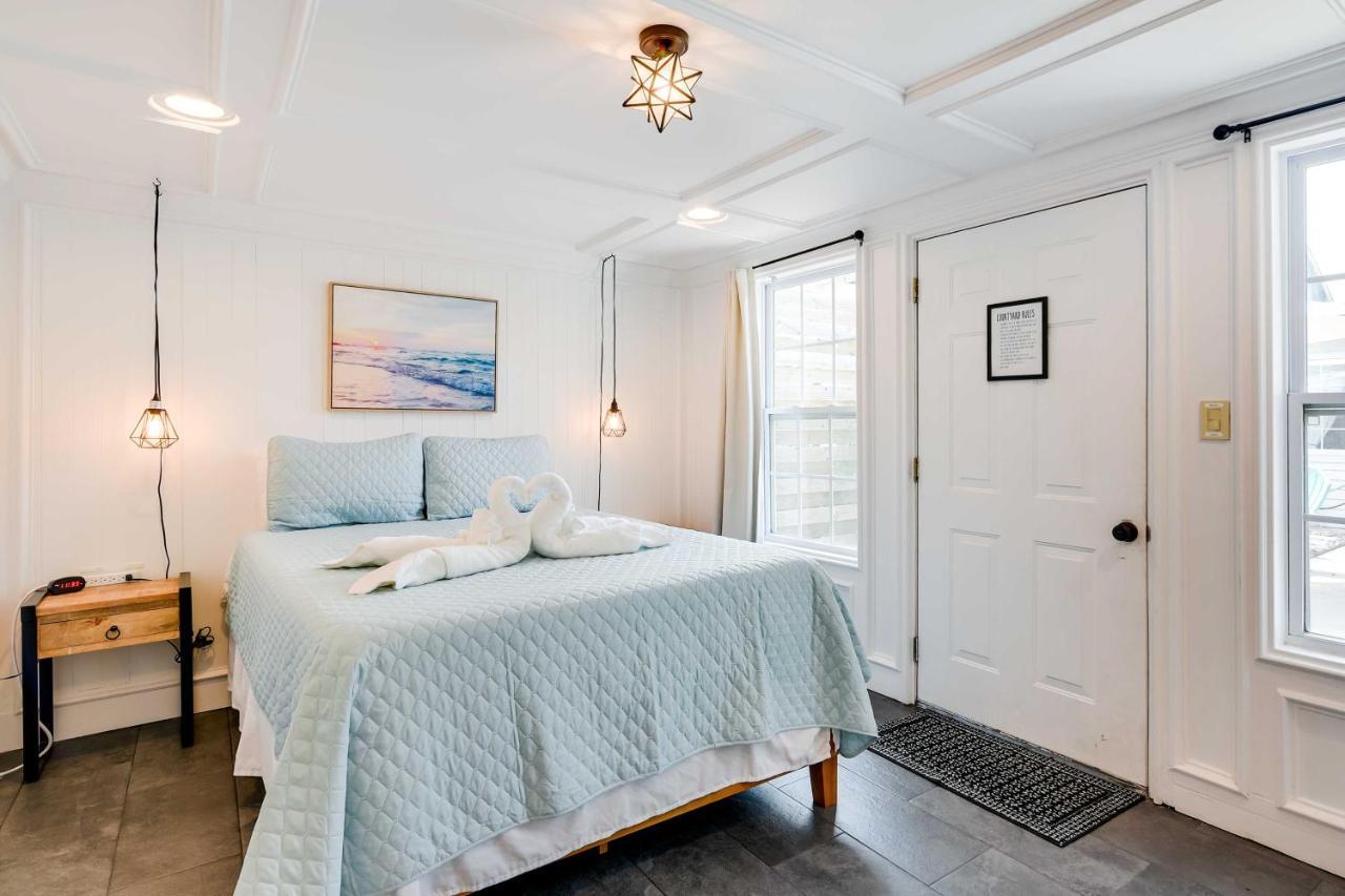 Beachside 1 Block To Beach! Holiday home