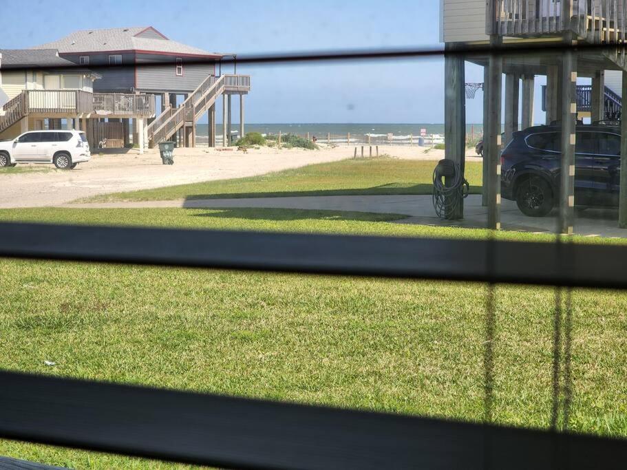 Beachview Beauty Steps To The In West G Town Holiday home