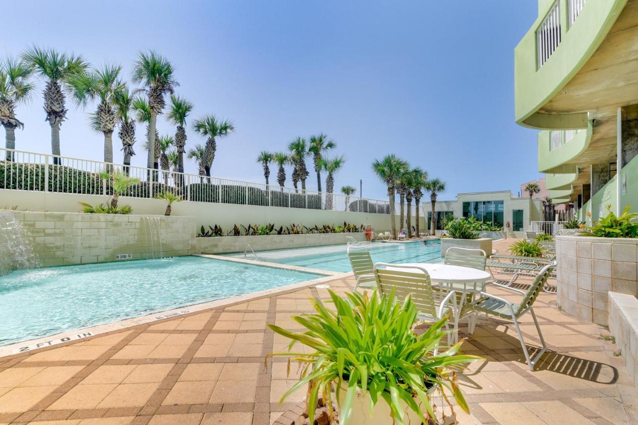 Apartment Oceanfront In Amazing Location! *