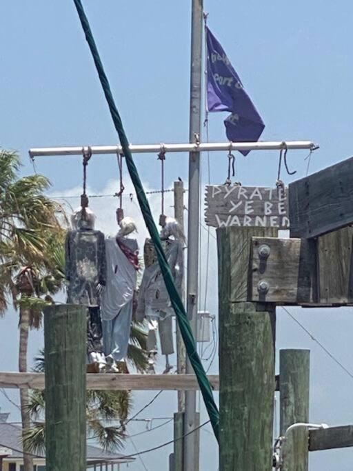 Pelican Hideaway * Galveston