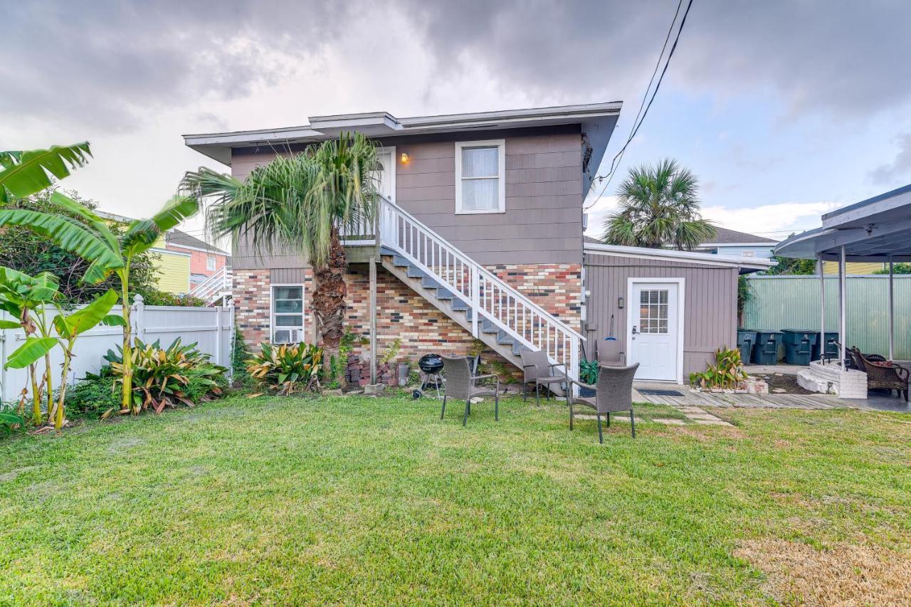 Apartment About 1 Mi To The Strand! Galveston