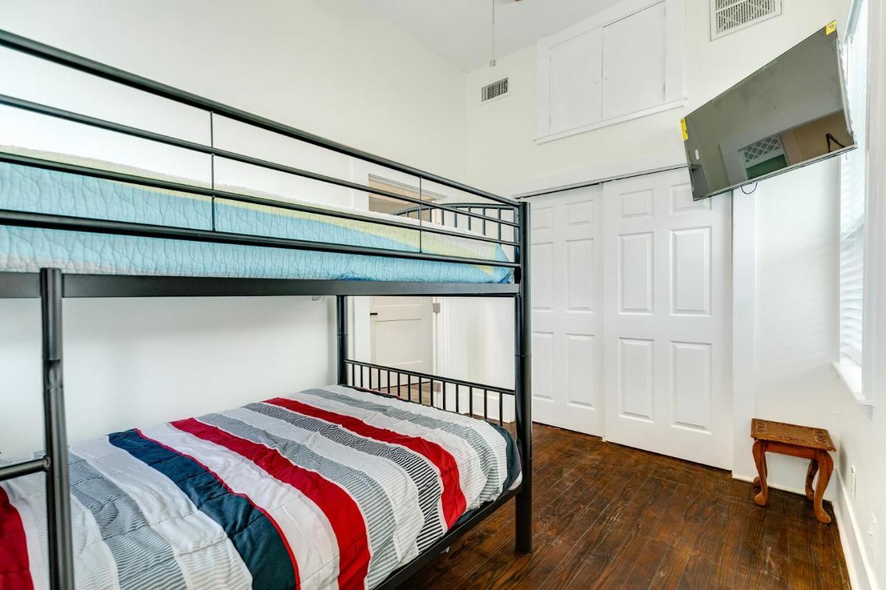 Holiday home Adventure Awaits Close To The Galveston