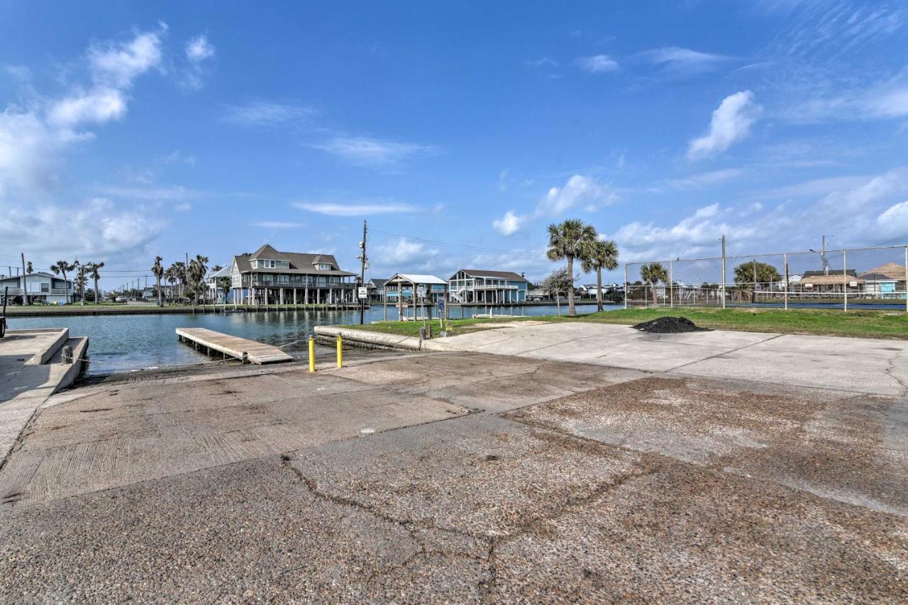 Holiday home Family-friendly Walk To Beach! Galveston