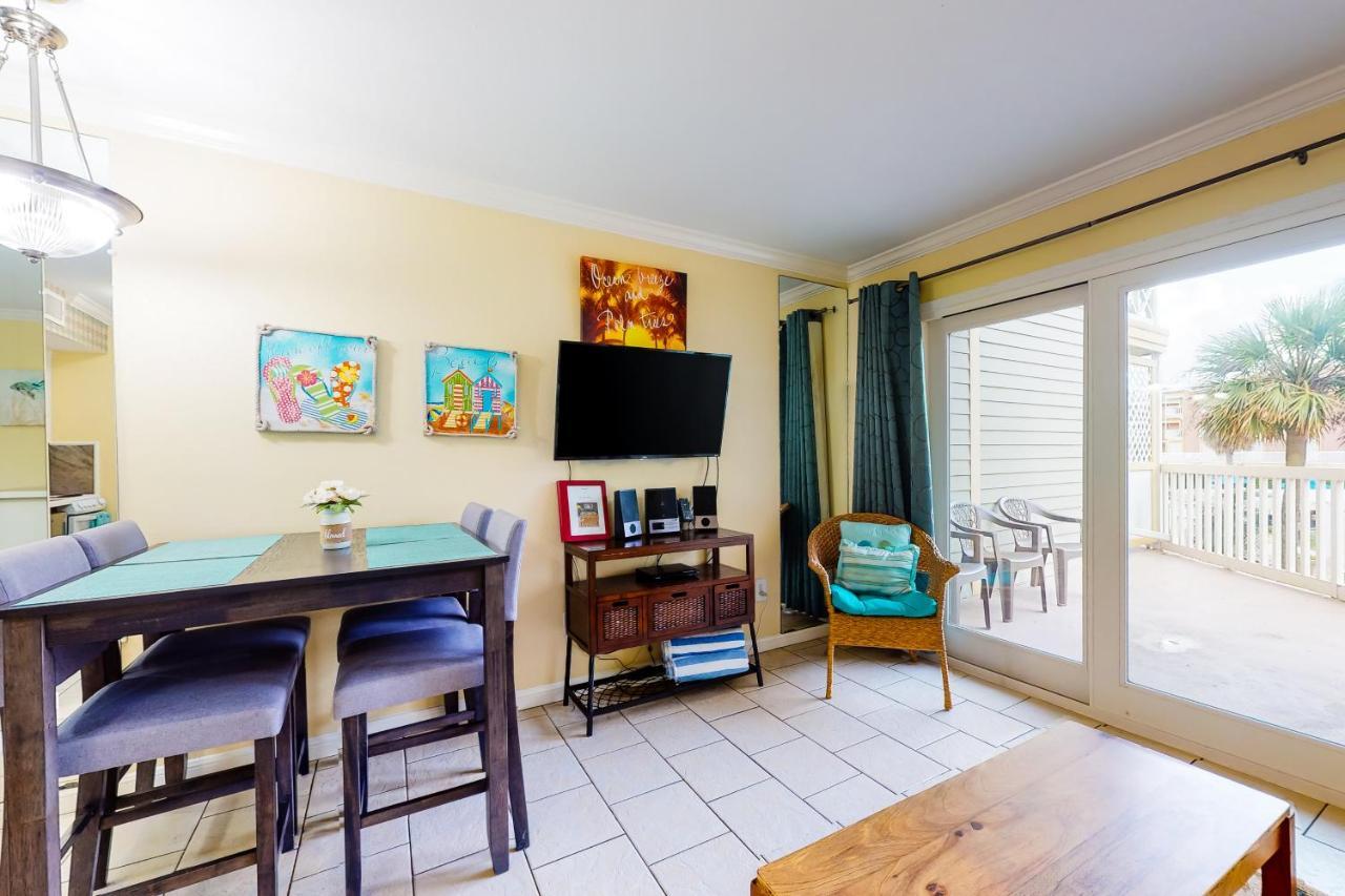 Apartment Victorian Barefoot Haven