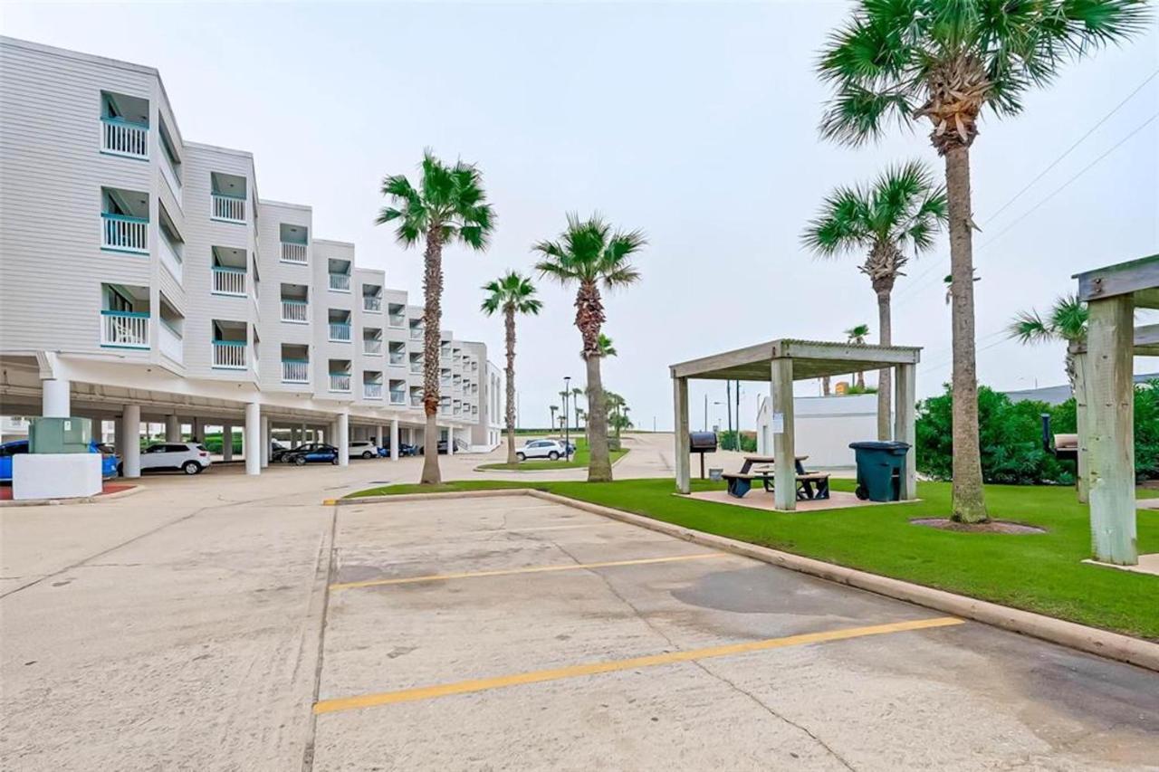 Apartment Casa Del Mar Skip To The Beach 294