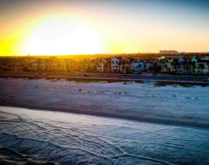 Oceanfront At The Dawns Apartment