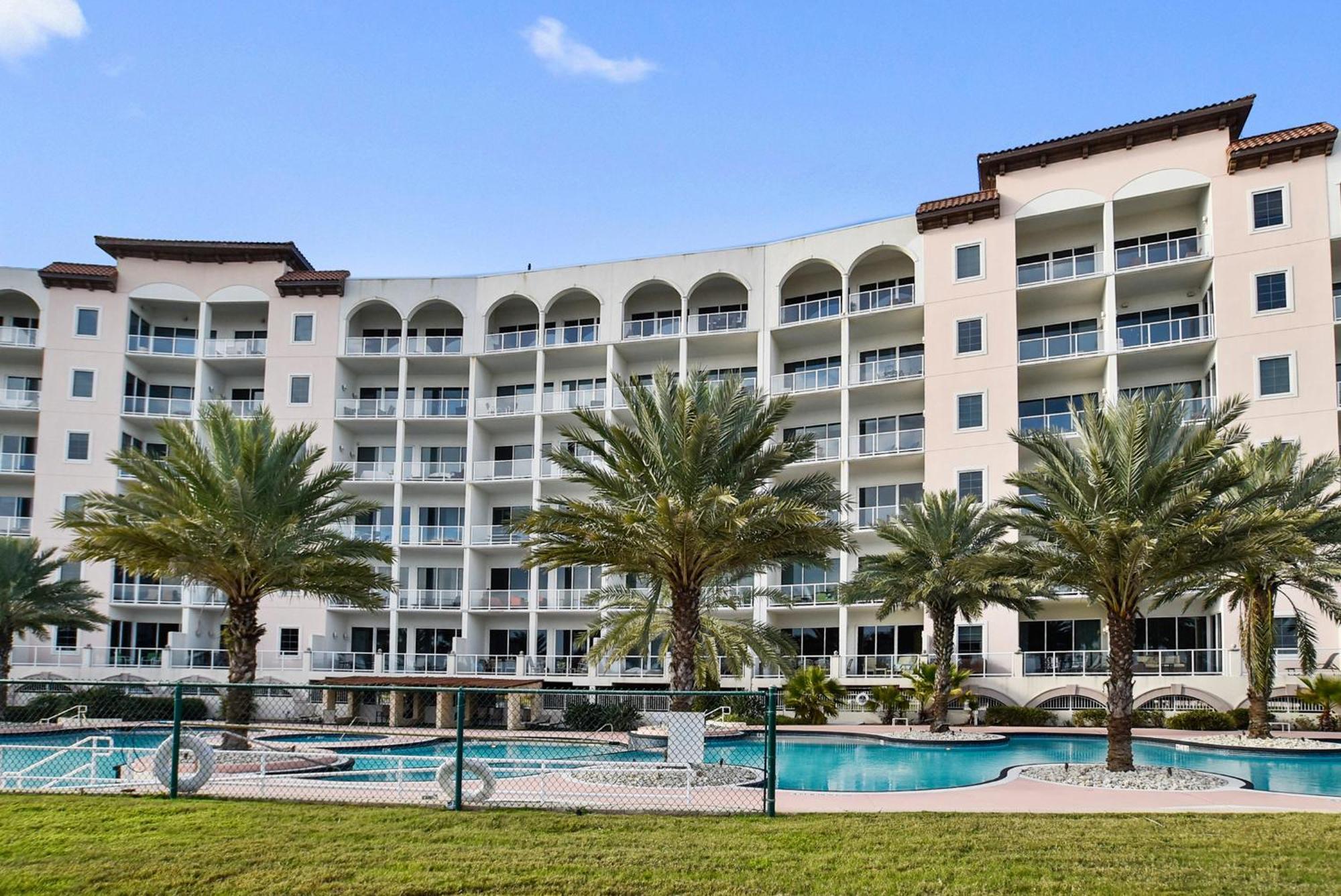 Diamond 203 - Coastal Chic Galveston