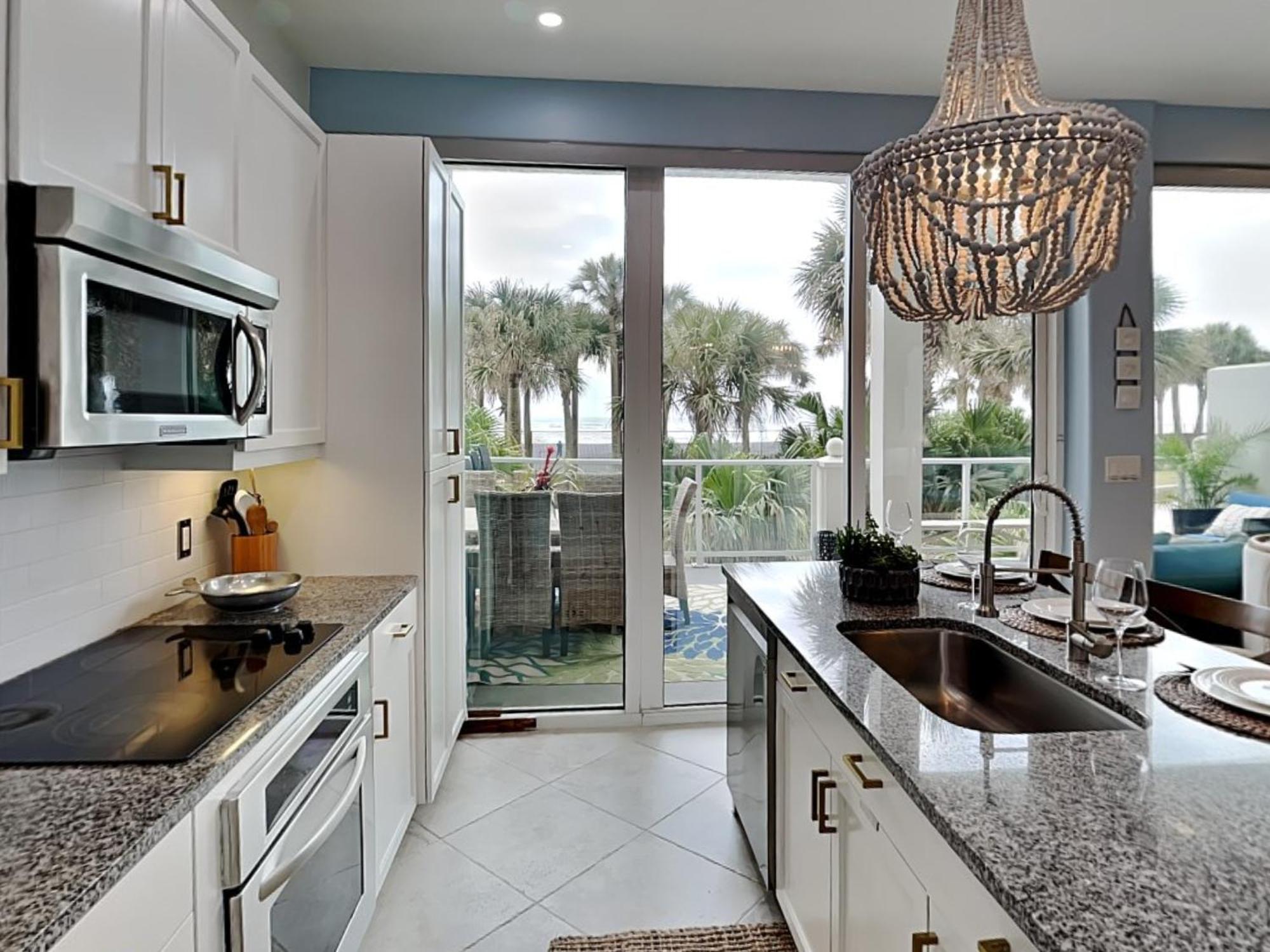 Diamond 203 - Coastal Chic Apartment