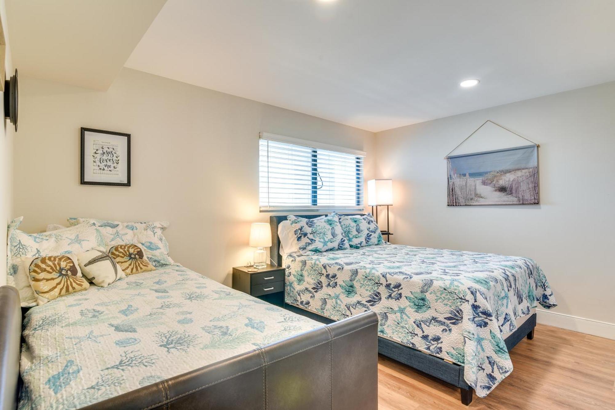 Beachfront Balcony And Pool Access! * Galveston