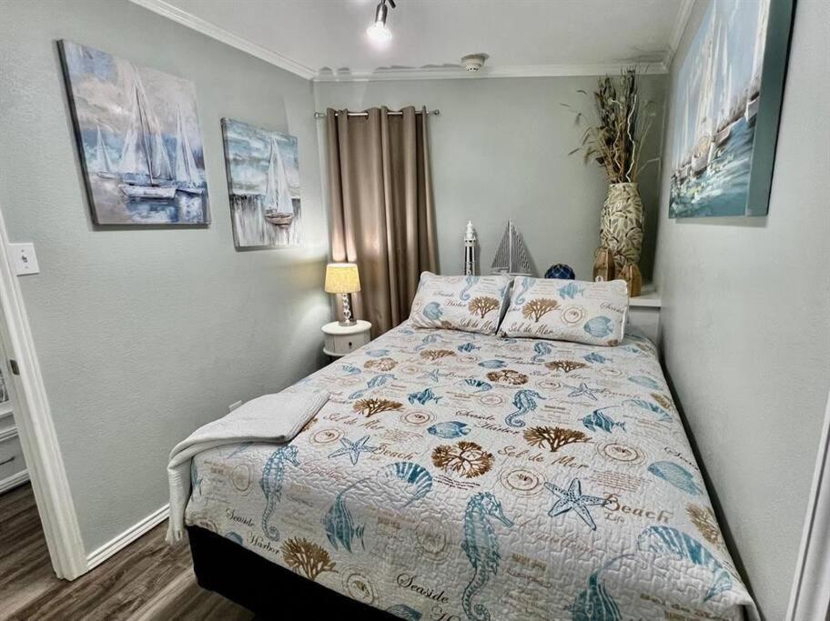 Casa Del Marlin - Your Retreat On Island, Tx *