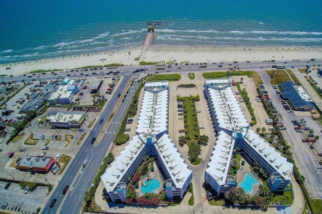 Casa Del Marlin - Your Retreat On Island, Tx * Galveston