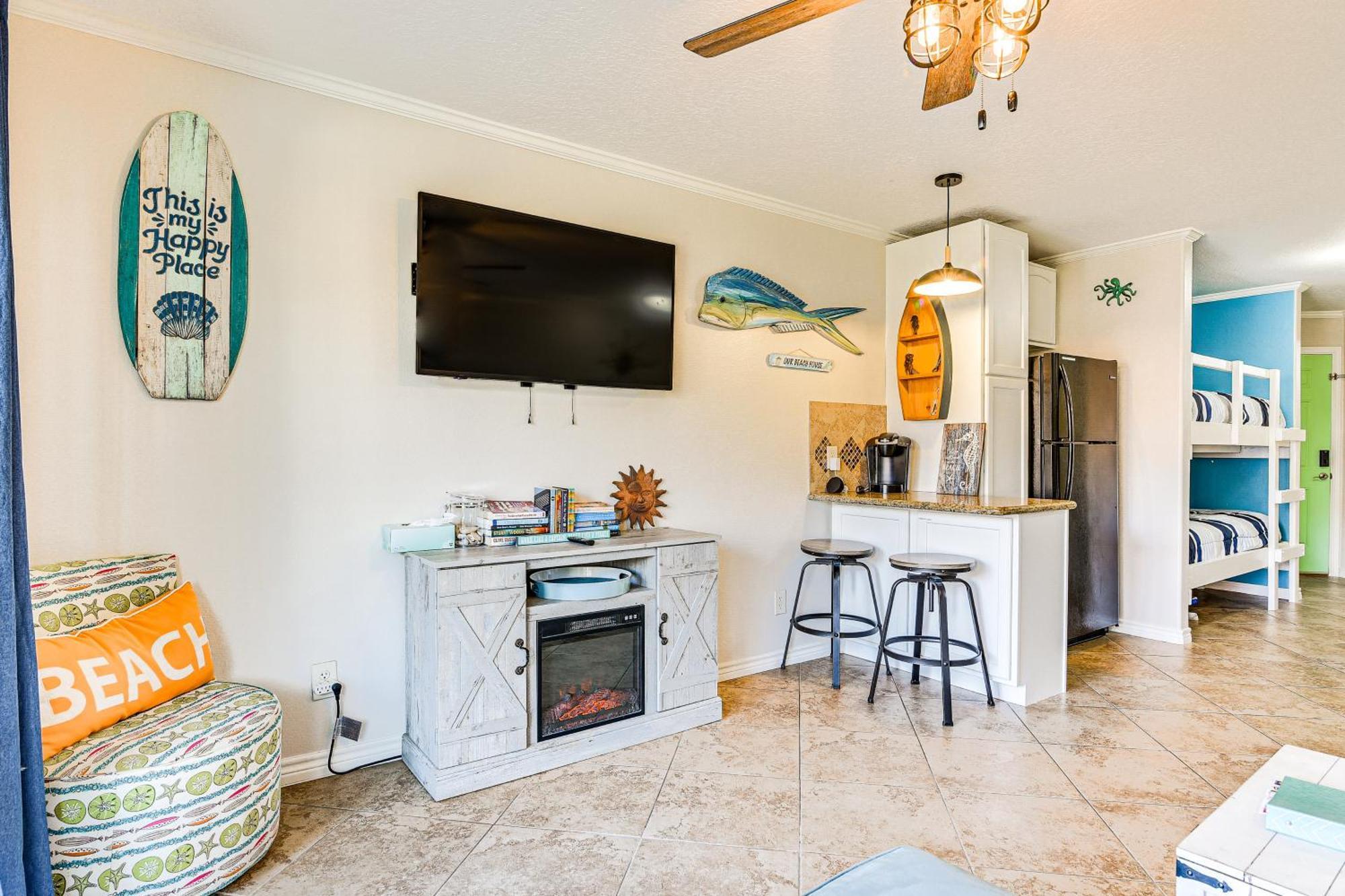 Vacation - Walk To The Beach! Apartment *