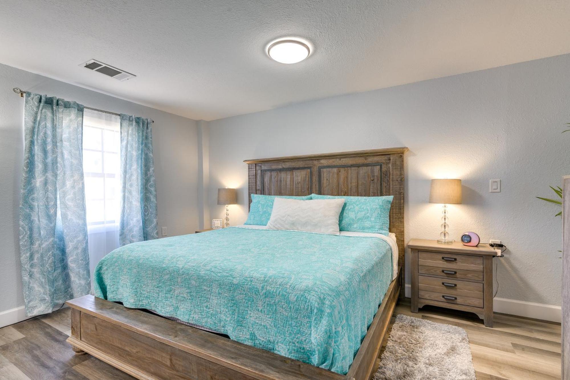 Holiday home Seaside Retreat In Near Pleasure Pier! Galveston