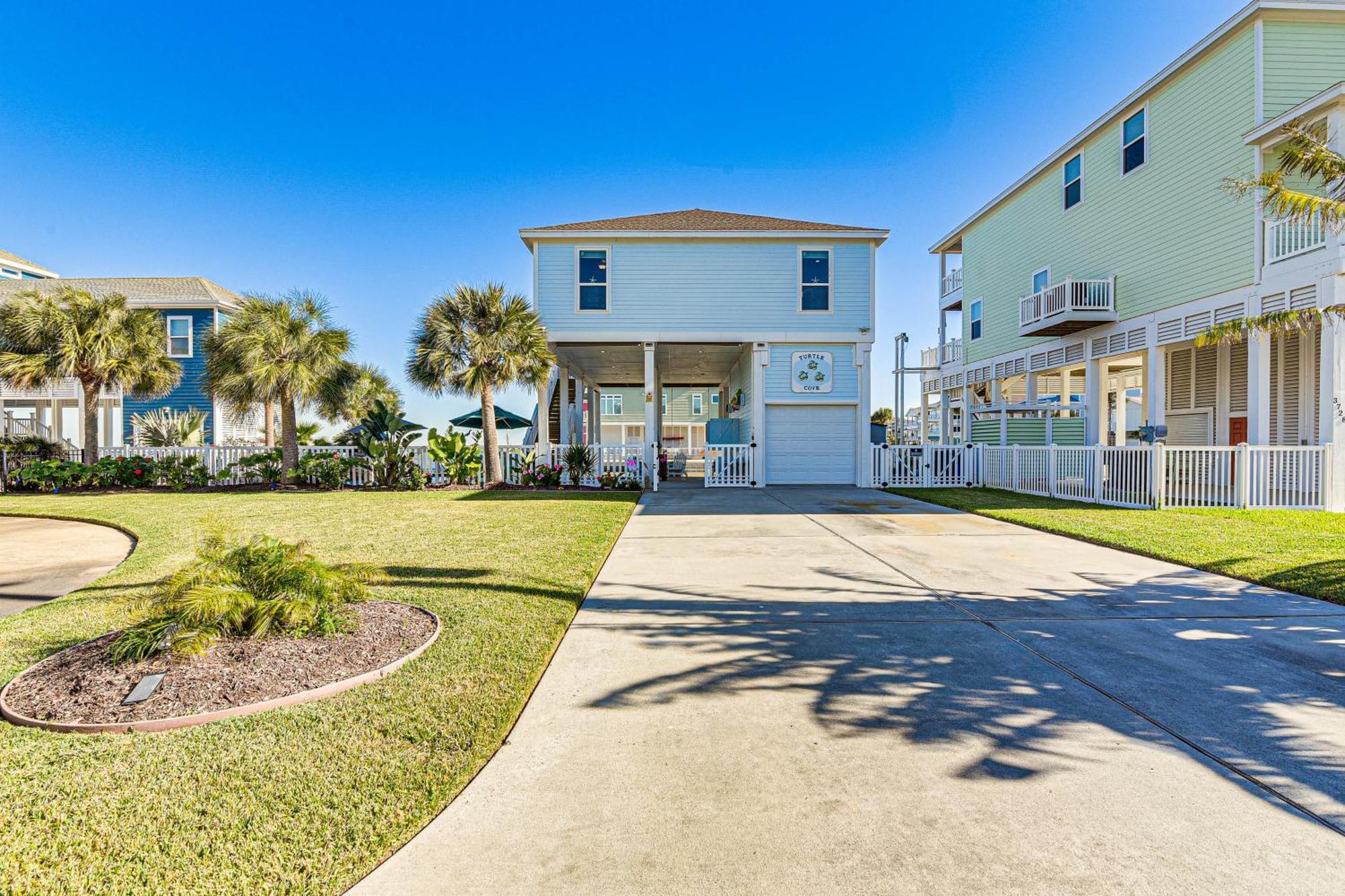 Holiday home Gorgeous Bay With Private Pool! Galveston