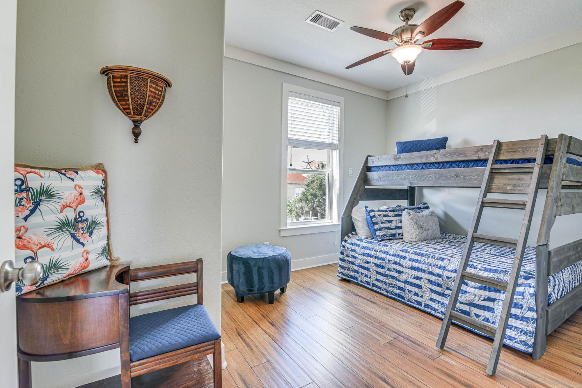 Gorgeous Bay With Private Pool! * Galveston