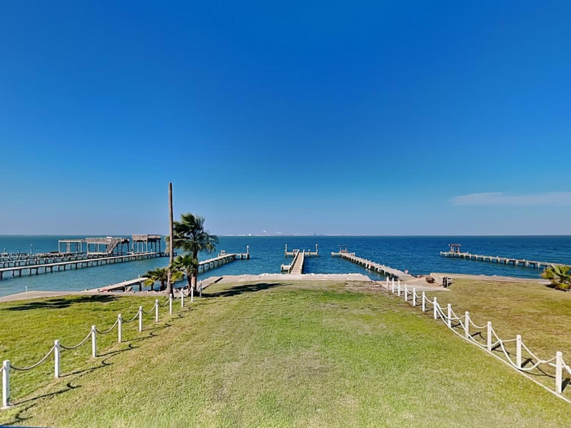 Harbor View Breeze Holiday home