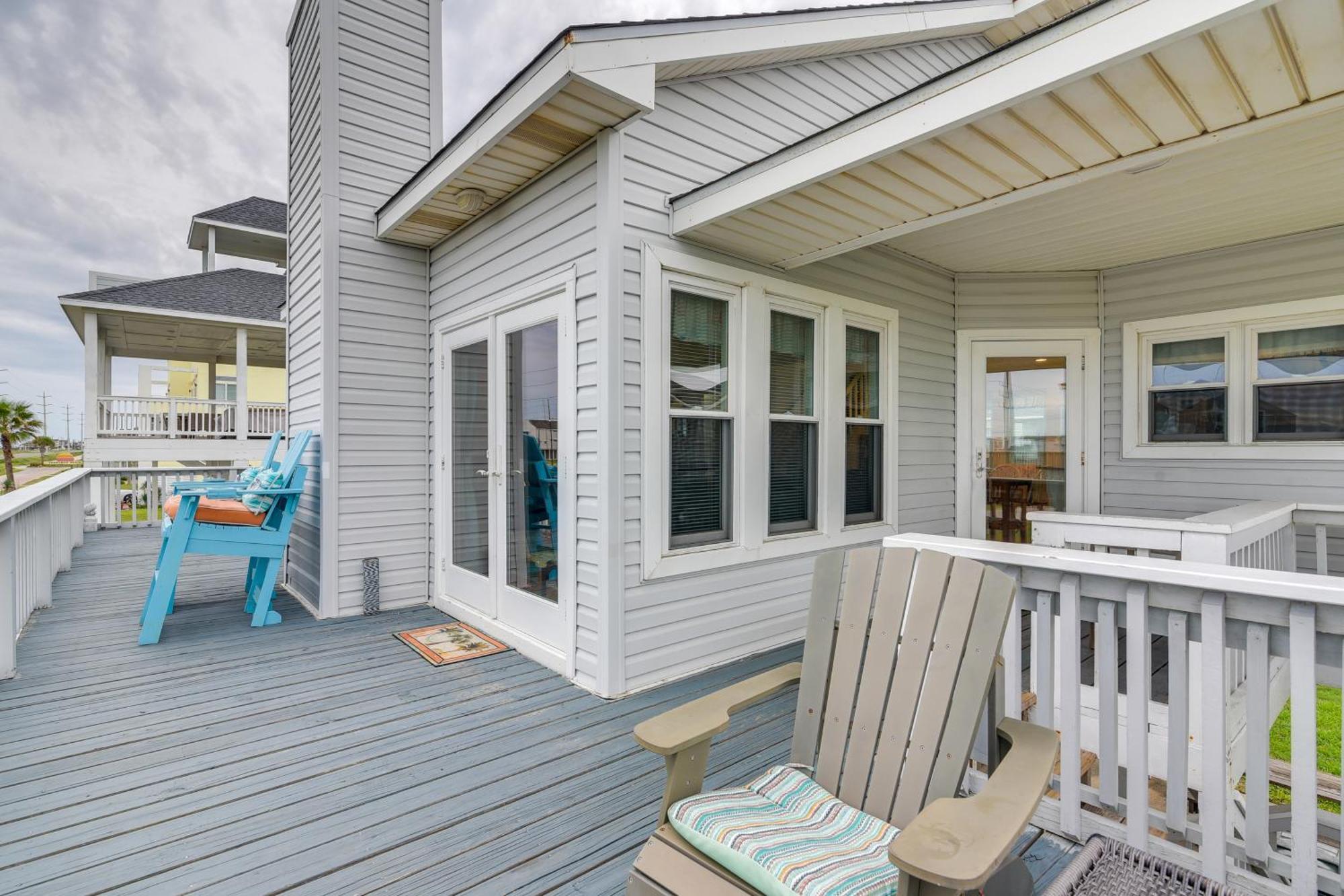 Pet-friendly Terramar Haven With Pool Access Galveston