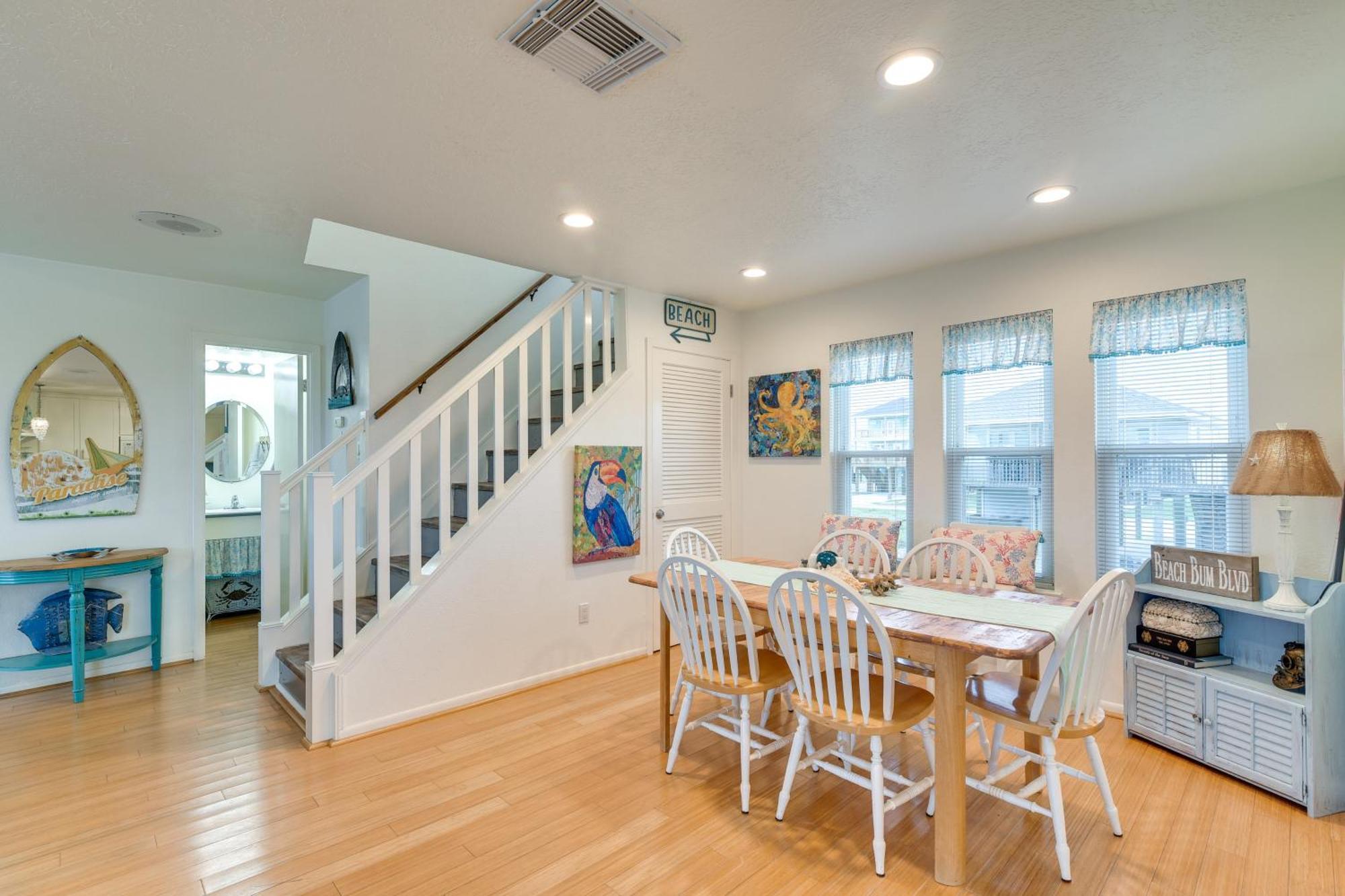 Pet-friendly Terramar Haven With Pool Access Galveston