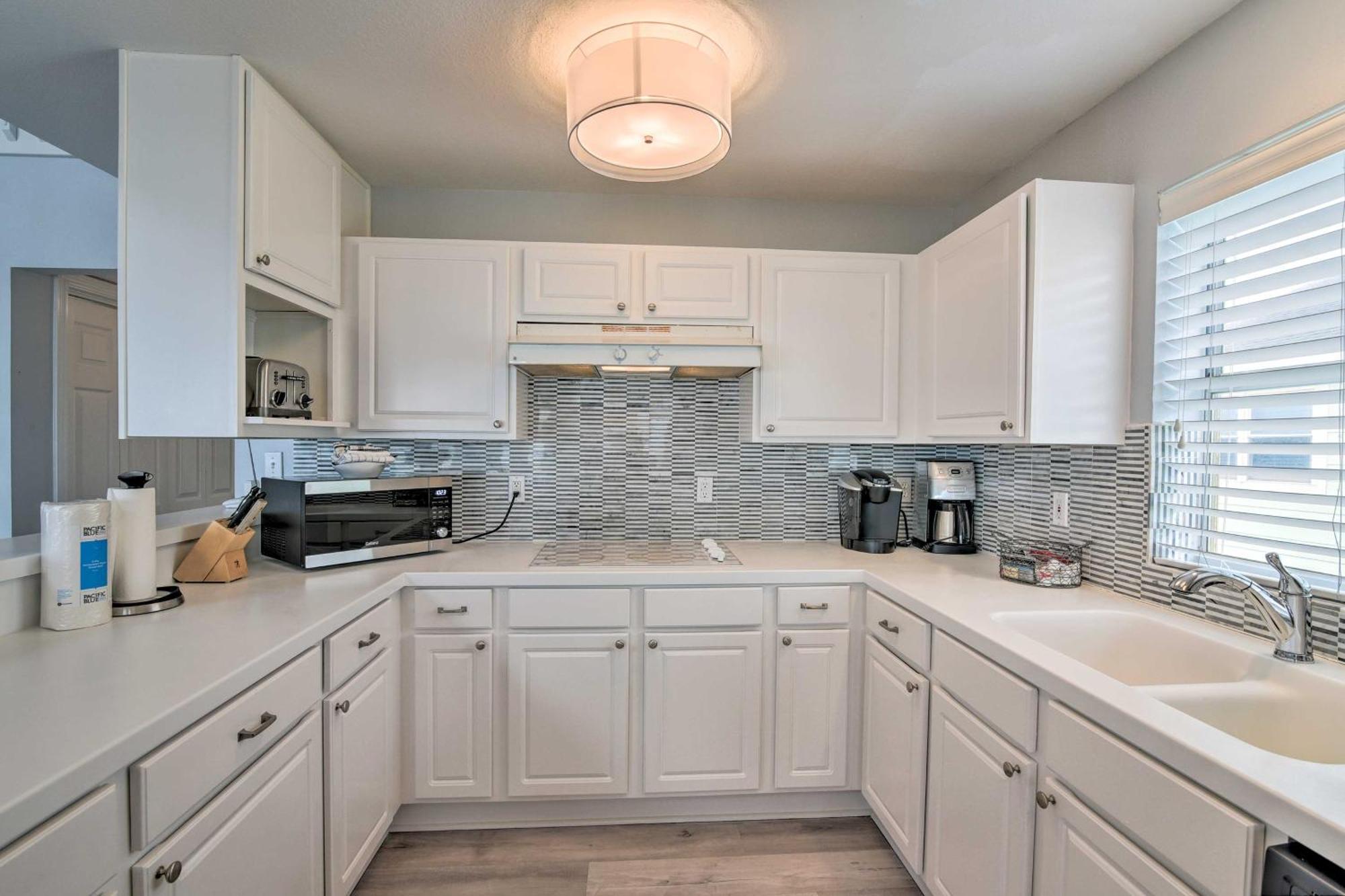 Holiday home Oceanfront - Walk To Beach! Galveston