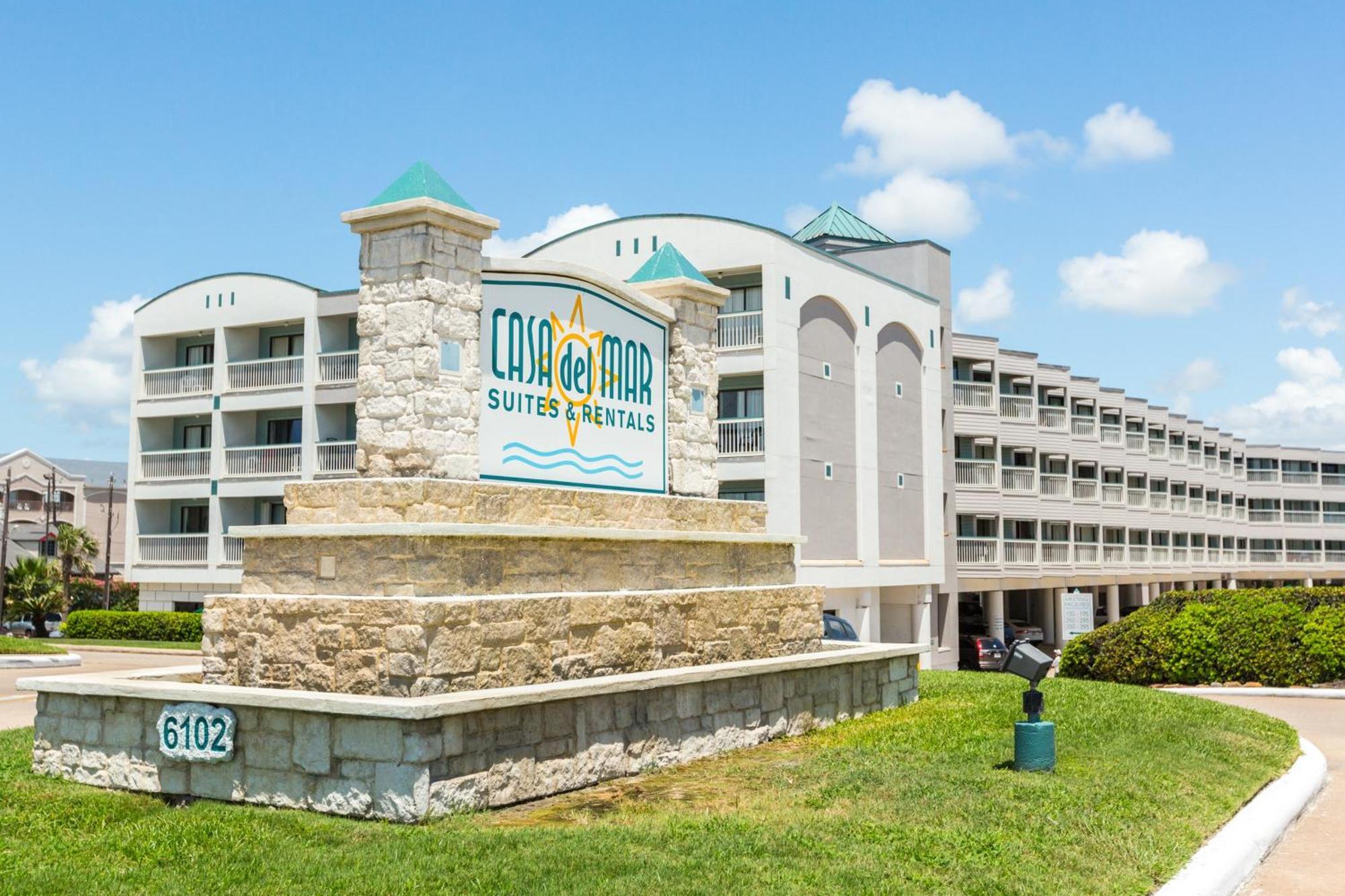 Casa Del Mar Beachfront Ii *