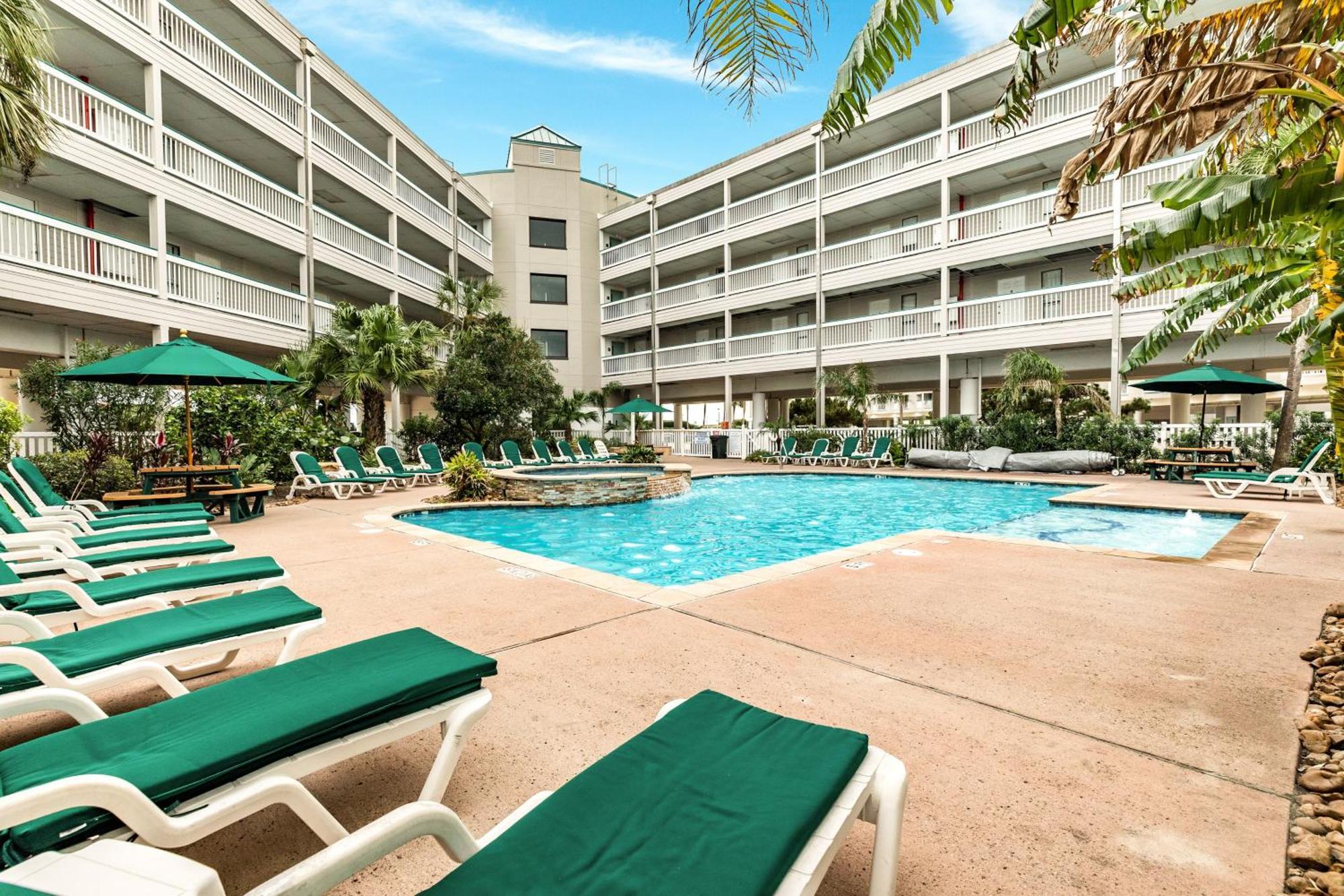 Casa Del Mar Beachfront Ii Apartment *