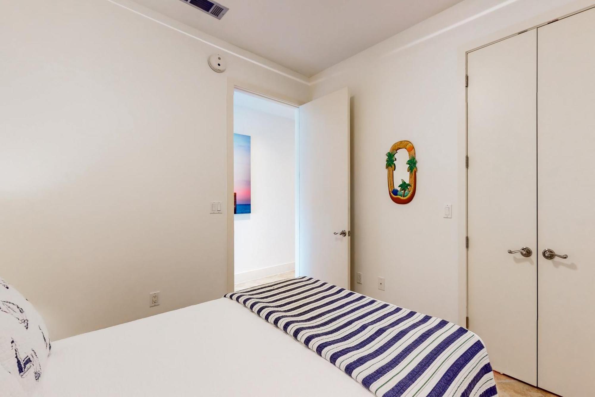 Pelican Oasis Apartment Galveston