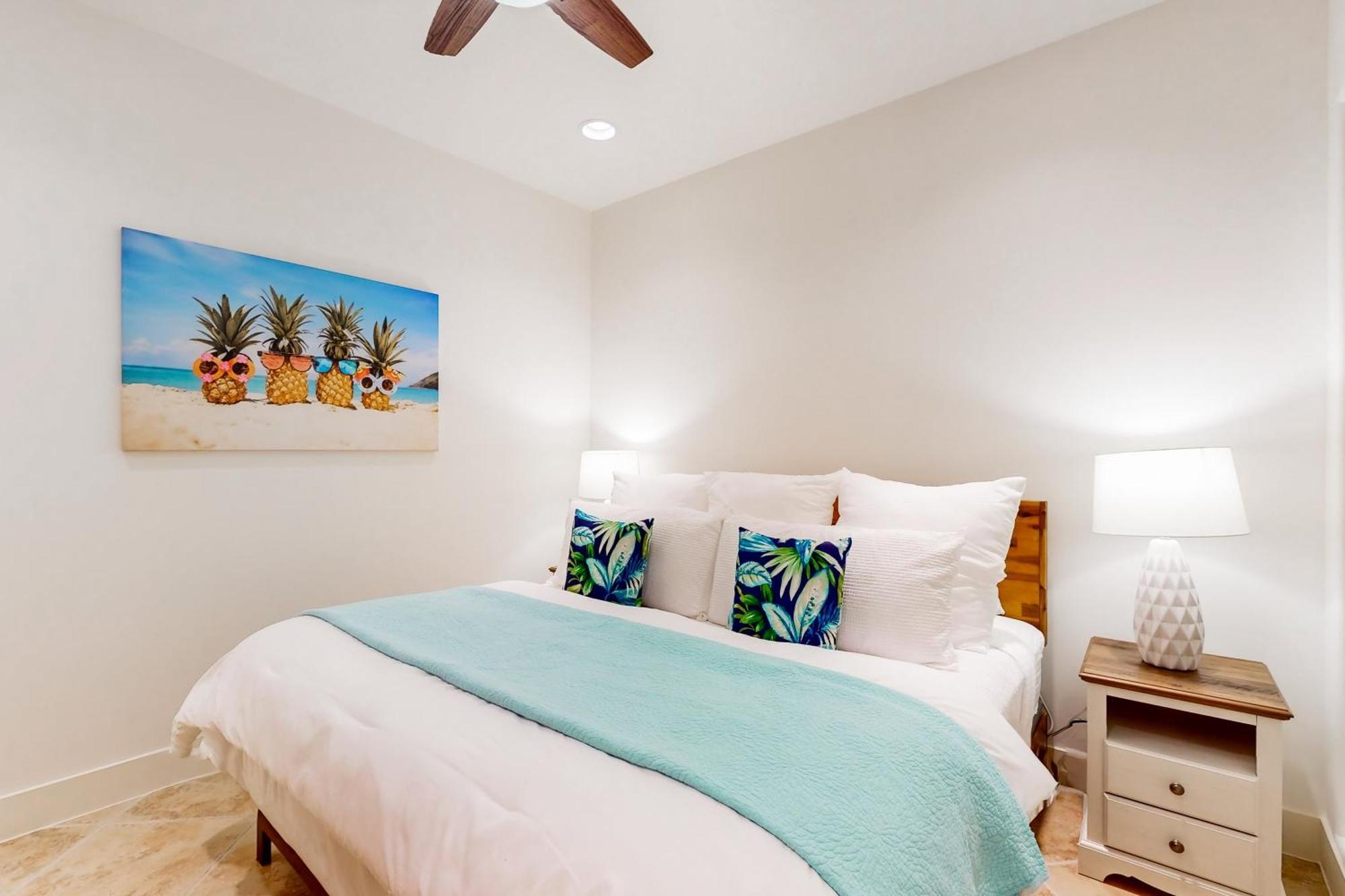 Pelican Oasis Apartment