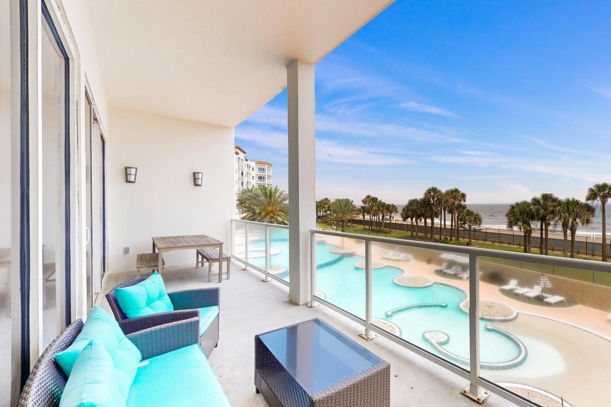 Pelican Oasis * Galveston
