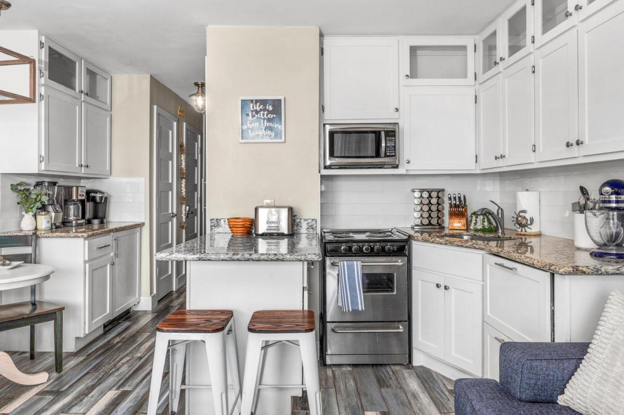 Holiday home Cdm 304 - Beachfront Serenity *