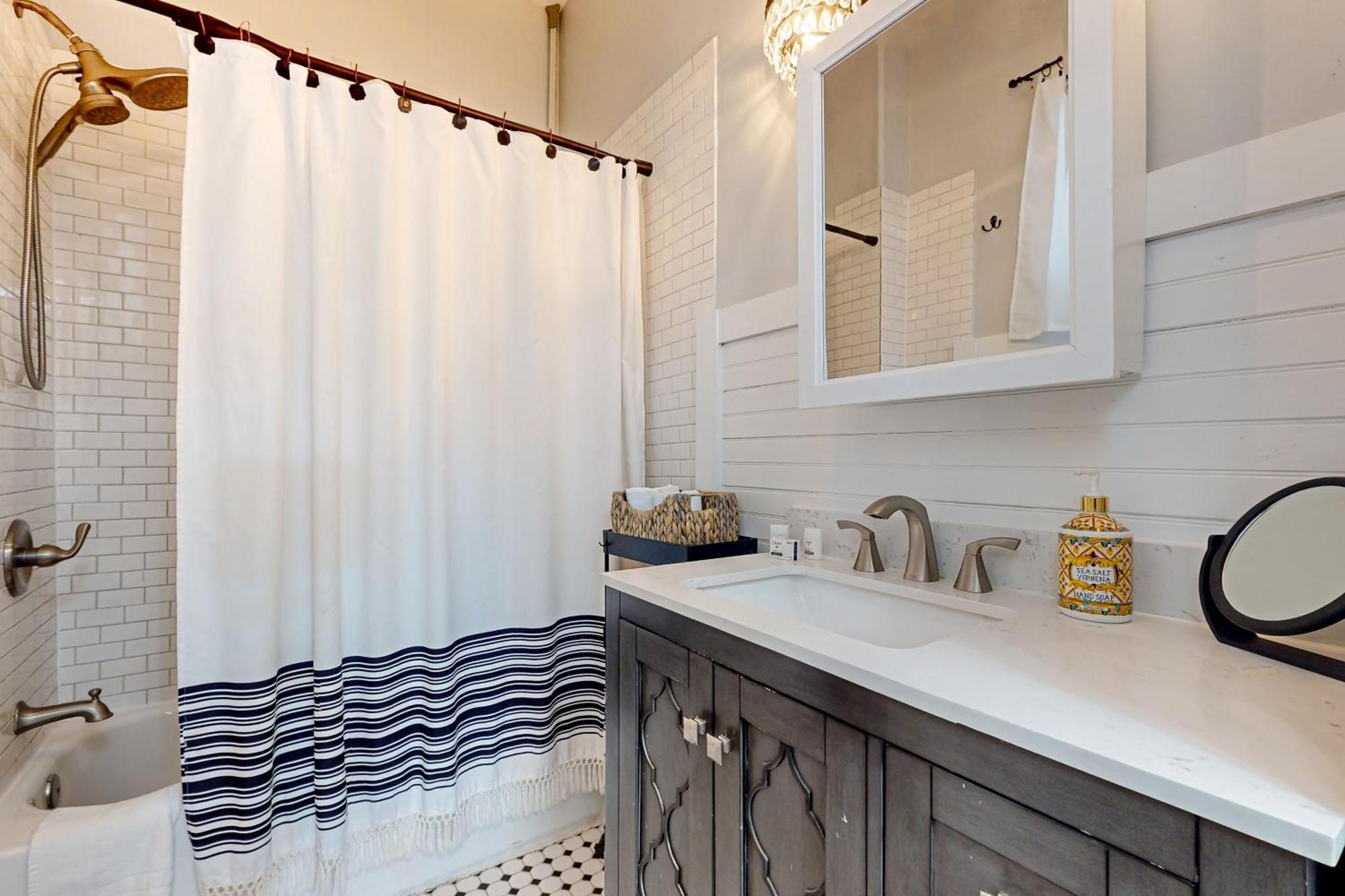 Selah By The Sea Holiday home Galveston