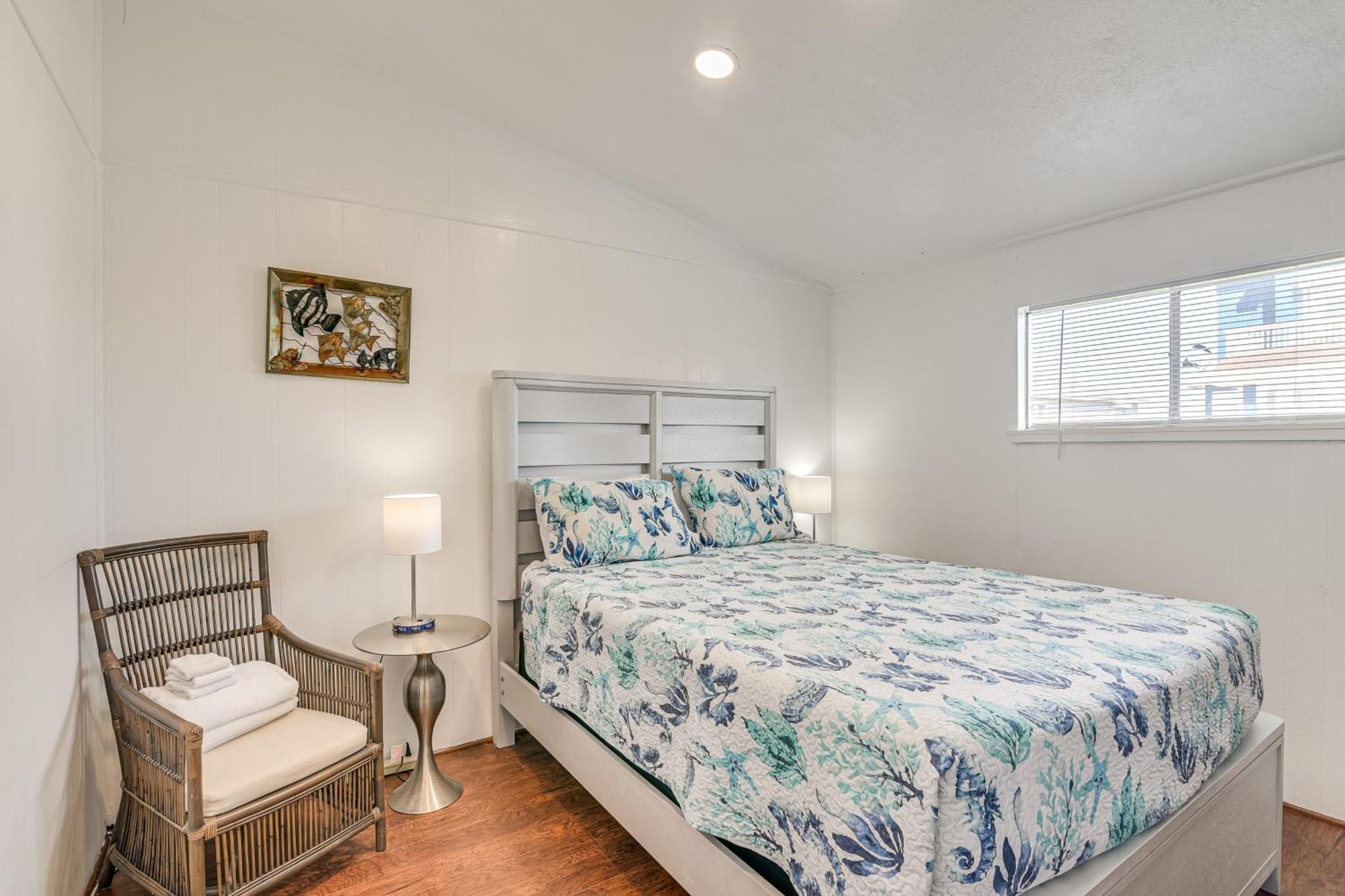 Beachfront Retreat With Deck - 5 Mi To Schlitterbahn *